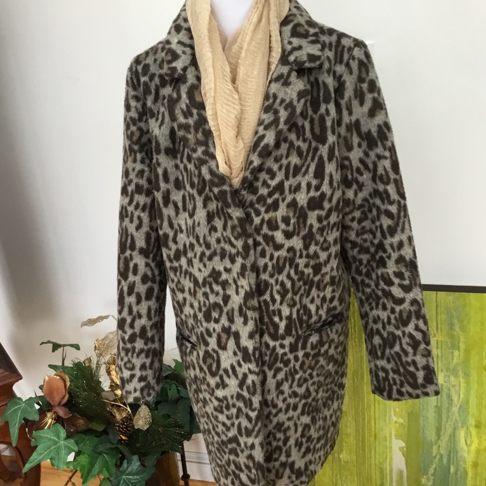 a n e a w y coat